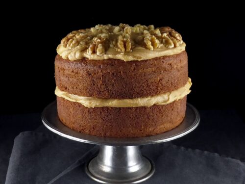 Coffee and walnut cake recipe - BBC Food