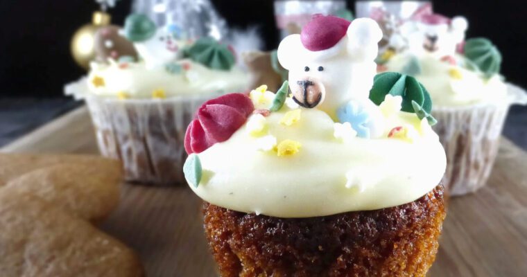 Gingerbread Spelt Cupcakes with Vanilla Cream Cheese Frosting