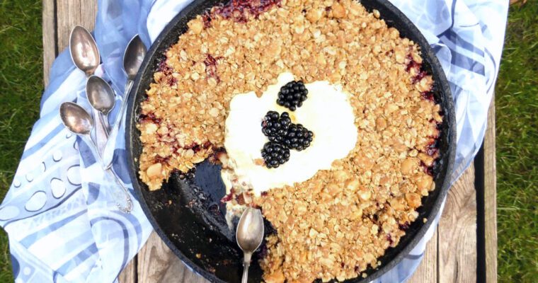 Skillet Blackberry & Apple Oat Crunch