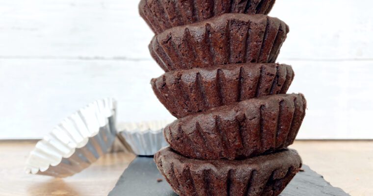 Chocolate Spelt Pastry Tartlet Shells