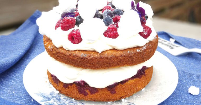 Eton Mess Sponge Cake