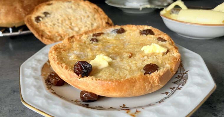 Spelt English Teacakes